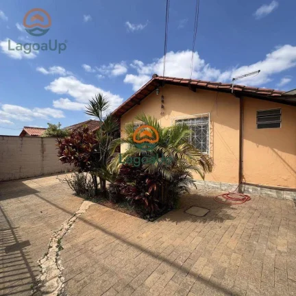 Imagem Casa com 4 dormitórios à venda, 161 m² por R$ 690.000,00 - Bela Vista - Lagoa Santa/MG