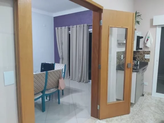 Imagem MIRANTE - MANSÃO COM 6 DORMITÓRIOS, RICA EM ARMÁRIOS