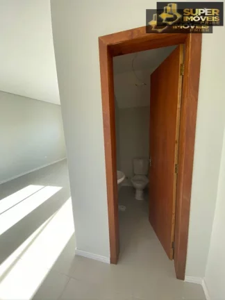 Imagem Casa Sobrado para Venda em Laranjal Pelotas-RS - 2553