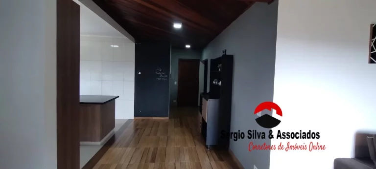 Imagem Casa a Venda Localizado na Região da Nova Suiça em Campos do Jordão -SP.