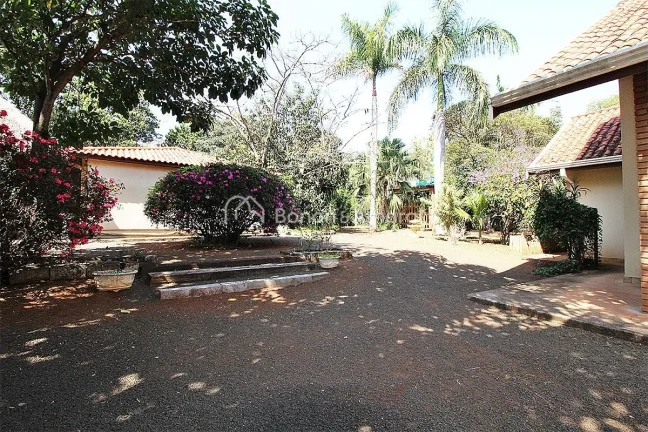 Imagem Casa em Chácara para Venda no Bairro Morumbi em Paulínia/SP.(prox ao centro).

Local privilegiado ...