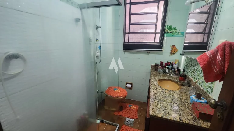 Imagem Apartamento em Vila Valença, São Vicente/SP, 2 dormitórios, 1 vaga, 2 banheiros