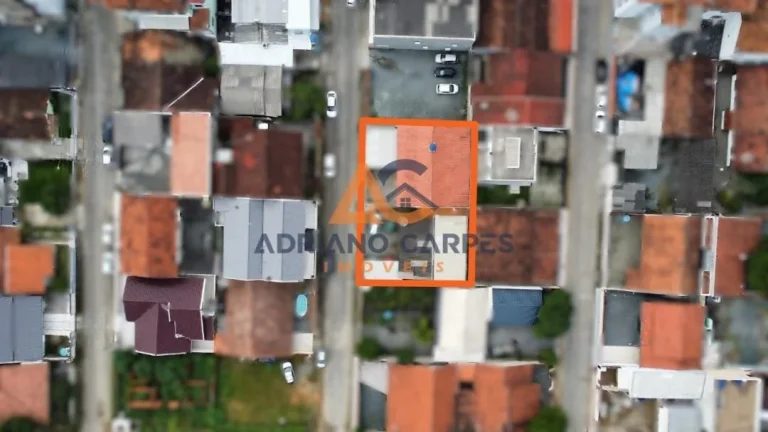 Imagem Casa na Praia de Gravatá, próximo a principal Avenida, aceita permuta e negociação