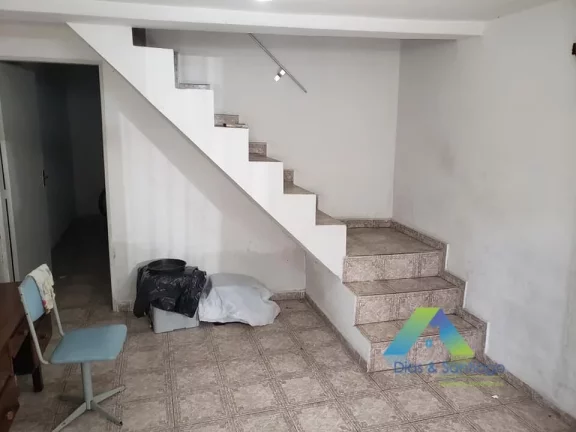 Imagem Sobrado a venda com 03 quartos, proximo a Av do Cursino por R$ 297 mil