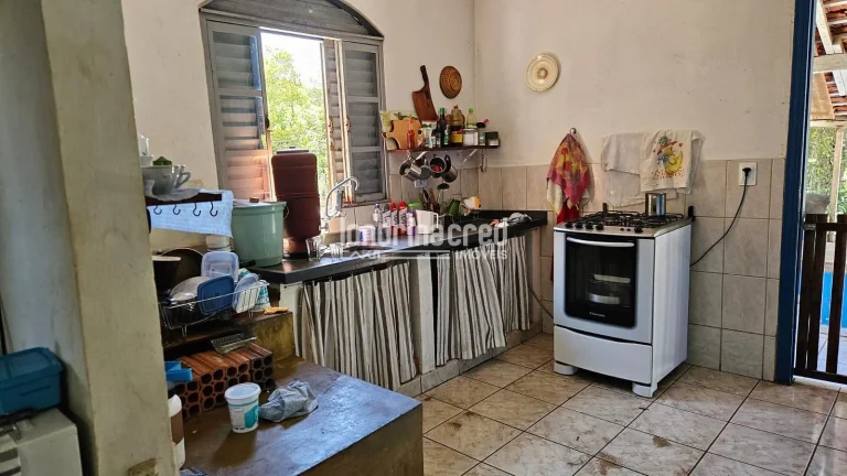 Imagem Sítio à venda próximo à Fazenda Bulle – PR 218, 22 alqueires, renda com soja, cachoeira e represa