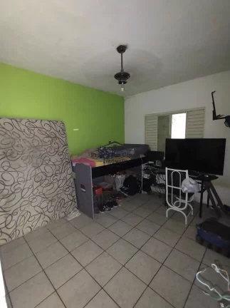 Imagem Casa à venda no bairro Vila Brasil - Guaratinguetá/SP