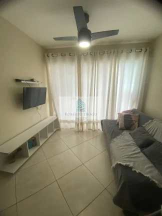 Imagem Imperdível! Apartamento à venda no Recreio dos Bandeirantes, Rio de Janeiro-RJ, com 3 quartos, 2 suítes, 1 sala, 3 banheiros, 2 vagas de garagem e 93m2.