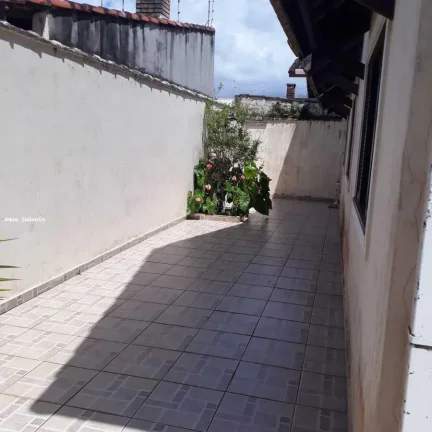 Imagem Casa para Venda em Peruíbe, Jardim Mar-e-Sol, 3 dormitórios, 1 suíte, 2 banheiros, 5 vagas