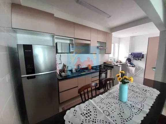 Imagem Título: "Apartamento de 2 Dormitórios na Praia de Mongaguá - Varanda Gourmet e Vista para o Mar - Lazer Completo, 540mil