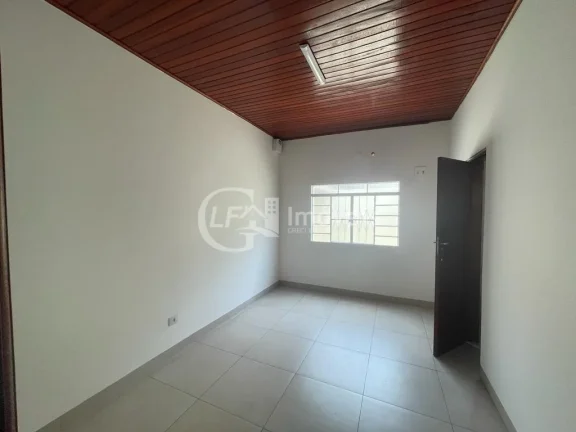 Imagem Espaço Comercial Impecável no Centro de Campo Grande-MS: 3 Quartos, 2 Salas, 4 Banheiros, 1 Vaga de Garagem - 220m²