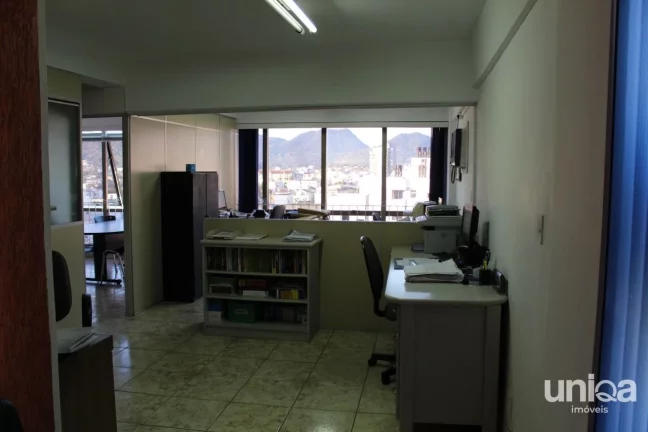 Imagem Sala comercial edifício Aquarius no Centro com Elevador de frente