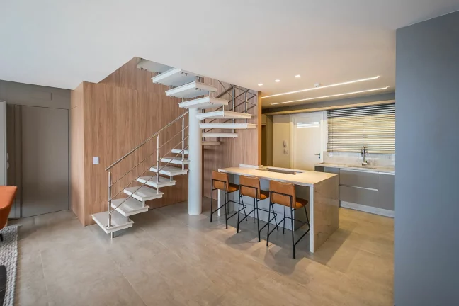 Imagem Apartamento com 3 dormitórios à venda sendo 3 suítes, 328.96 m² por - R$ 8.750.000,00 - Fazenda - Itajaí/SC