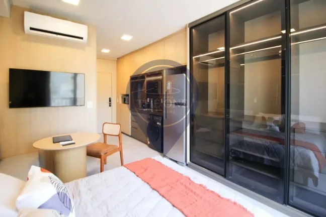 Imagem Studio de Luxo à Venda na Vila Nova Conceição: 1 Quarto, 1 Sala, 1 Banheiro em São Paulo-SP