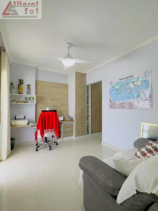 Imagem Apartamento 03 suites, alto padrão, 02 vagas de garagem privativas 156 m2 de frente para o mar, área total 233 m2 e vista total para o mar,