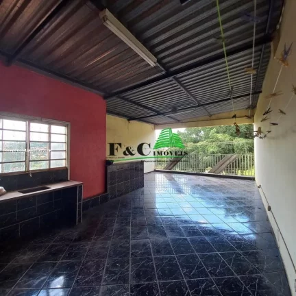 Imagem Sobrado para Venda em Limeira, Parque Hippolyto, 3 dormitórios, 2 suítes, 2 banheiros, 2 vagas