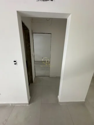 Imagem Apartamento à venda em Praia Grande-SP, Caiçara: 1 quarto, 1 sala, 1 banheiro, 1 vaga, 50m² de área.