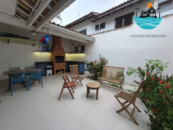 Imagem Venda de Casa em Juquehy - Canto direito, 04 quartos sendo 02 suítes, cozinha planejada, área com churrasqueira, 03 banheiros | Juquehy Imobiliária