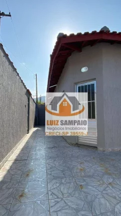 Imagem Casa Isolada, 2 Dormitórios, Amplo quintal, Campos Elíseos, R$ 270.000,.00