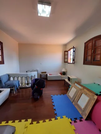 Imagem Chácara Exclusiva com 366m², 04 dormitórios - Bairro Flamboyant, Boituva/SP