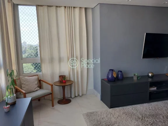 Imagem Excelente cobertura reformada no Panamby. Possui uma vista privilegiada, com privacidade, em condomÃ...