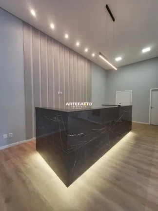 Imagem Excelente Prédio Comercial com 07 Andares em espaços todos em vãos livres