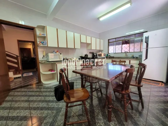 Imagem Casa à venda 4 Quartos, 1 Suite, 4 Vagas, 396M², Novo Antares/ Graziela, Londrina - PR