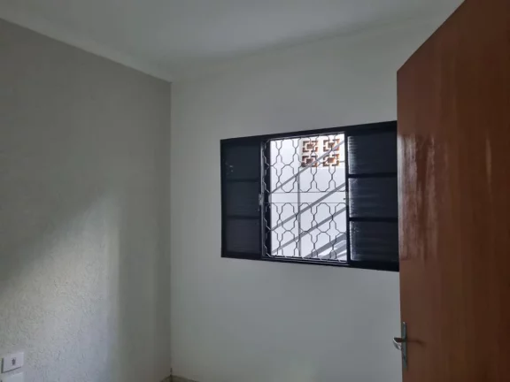 Imagem Casa para Venda em Americana, Parque Nova Carioba, 3 dormitórios, 1 suíte, 3 banheiros, 2 vagas