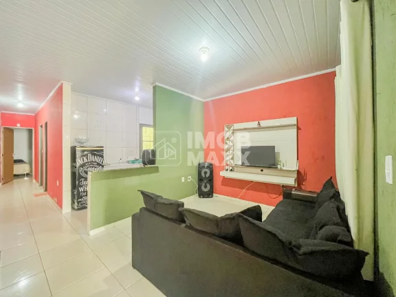 Imagem Carla Nunes - CRECI 31697- (61) 99123-8436 Vende Casa no Residencial Betel em Valparaíso - Com 2 Dormitórios, 125m², R$100.000
