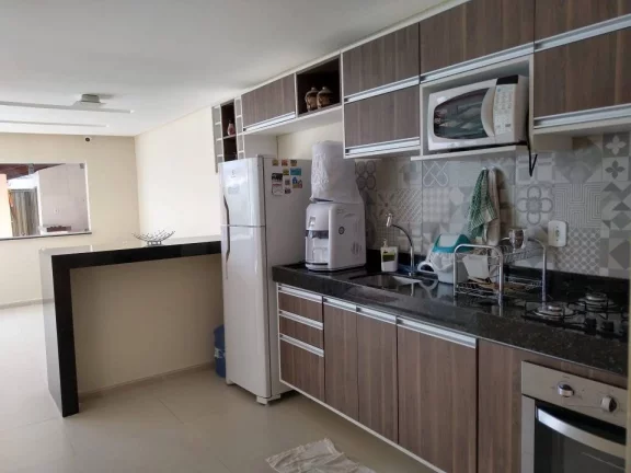 Imagem Casa no Mosqueiro - Charmosa Residência de 2 Quartos com Suíte e Garagem