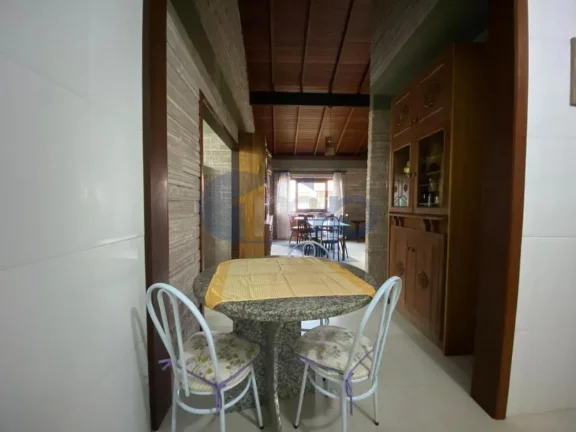 Imagem Casa a venda com 4 suites na Paraiso em Torres/RS