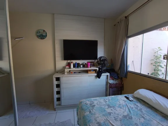 Imagem Casa De 3/4 Com Suite Em Avenida No Santa Luzia