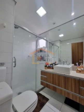 Imagem Apartamento com 104m², dispõe de 3 dormitórios, sendo 2 suítes, sala estar, sala jantar, sacada,...