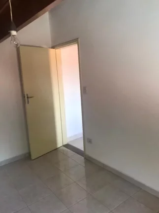 Imagem Sobrado com 4 dormitórios à venda, 505 m² por R$ 450.000,00 - Jardim Portugal - São José dos Campos/SP