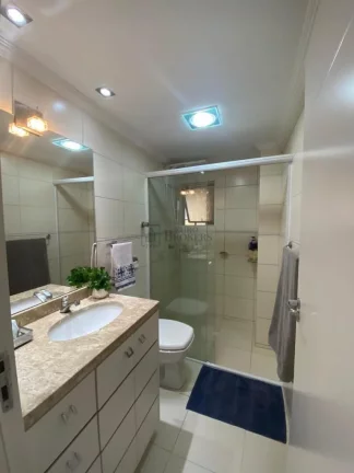 Imagem Apartamento Quadra Mar com 3 dormitórios à venda na Barra Sul em Balneário Cambo