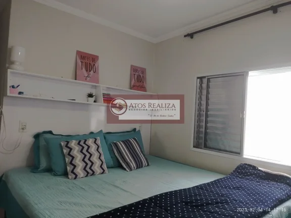 Imagem Vendo Casa no Condomínio Flávia (Cidade Dutra) - São Paulo
