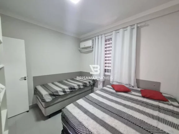 Imagem PITANGUEIRAS- CALÇADÃO , TOTALMENTE REFORMADO E DECORADO, GARAGEM.