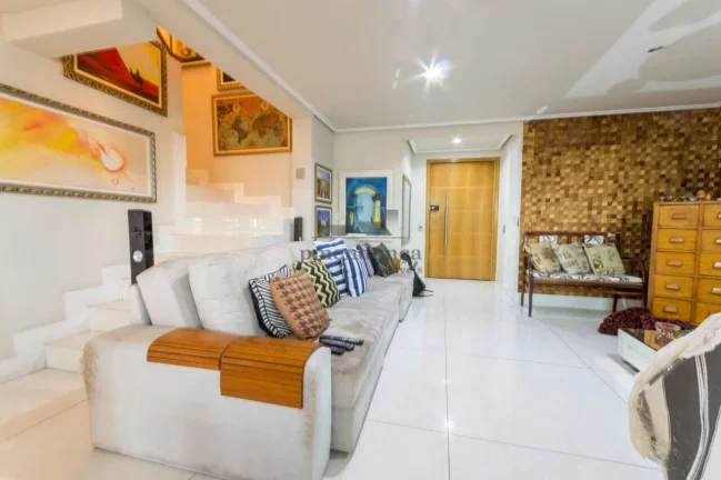 Imagem Apartamento reformado nas Perdizes com 172m²