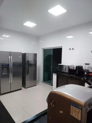 Imagem Casa para Venda em Itanhaém, Centro, 5 dormitórios, 5 suítes, 1 banheiro, 8 vagas
