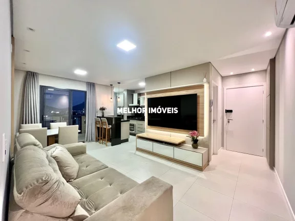 Imagem Apartamento Mobiliado com 80m² privativos, 02 suítes a venda em Balneário Camboriú
