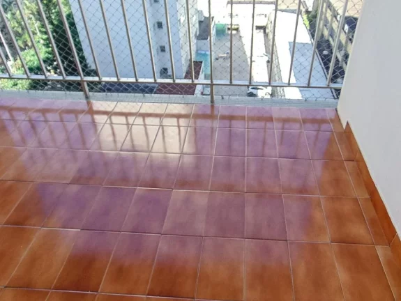 Imagem PITANGUEIRAS - 90 M² ÚTEIS - GARAGEM NO PRÉDIO - VARANDA COM VISTA AO MAR - LAZER - EXCELENTE LOCALIZAÇÃO.