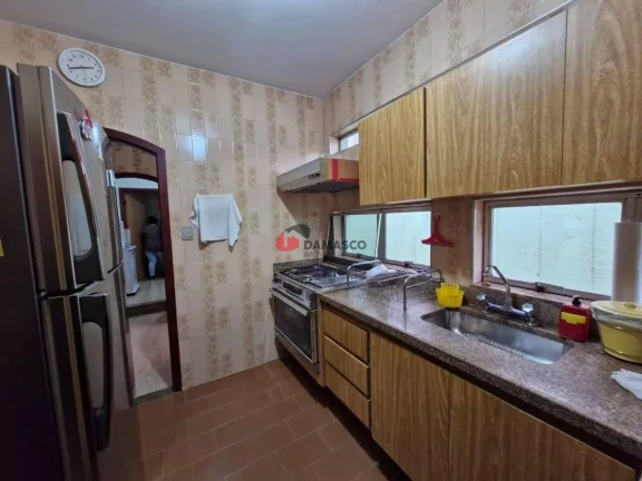 Imagem Casa à venda com 239m², Jardim São Caetano, São Caetano do Sul, SP