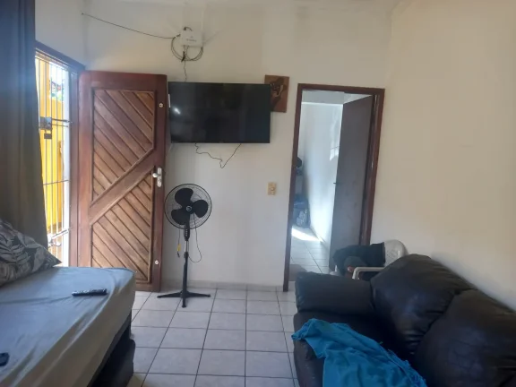 Imagem Casa para Venda em Itanhaém, Satelite, 2 dormitórios, 1 suíte, 1 banheiro, 2 vagas