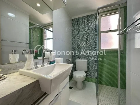Imagem Lindo apartamento à venda no Cambuí por R$ 895.000,00. 
Situado em uma rua tranquila e muito bem l...