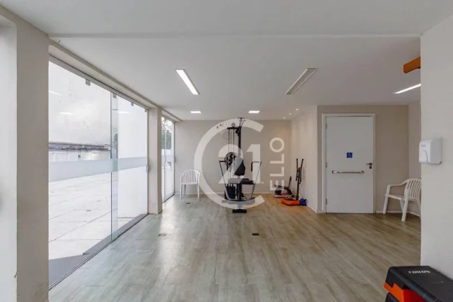 Imagem Apartamento reformado com 105m² no coração do Itaim Bibi.