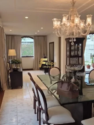 Imagem LINDÍSSIMA CASA COM 04 QUARTOS, SENDO 02 SUÍTES E UMA LINDA PISCINA, À VENDA NA ILHA DO BOI, EM VITÓRIA/ES!