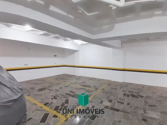 Imagem Novíssimo apartamento de 2 quartos com suíte, elevador e garagem na Avenida Oceânica, Praia do Morro