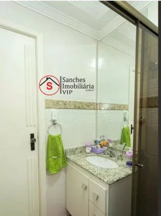 Imagem Amplo apartamento, ótima localização, próximo a Parque, principais avenidas, mercados, padarias, farmácias e com?(C)rcios em geral
