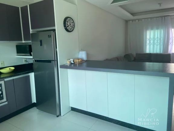 Imagem Casa com 3 dormitórios no bairro Ingleses
