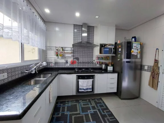 Imagem Sobrado à venda 3 Quartos, 3 Suites, 4 Vagas, Nova Gerty, São Caetano do Sul - SP