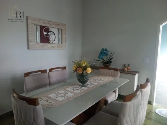 Imagem Casa com 5 quartos, 290m2, à venda